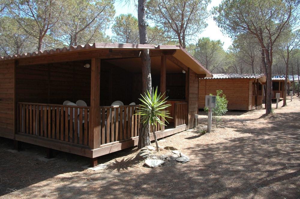 סיניסקולה Villaggio Camping Calapineta מראה חיצוני תמונה